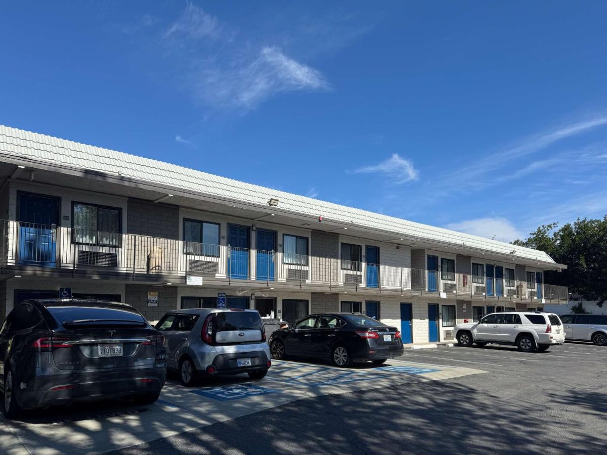 Motel 6-Simi Valley, Ca Dış mekan fotoğraf