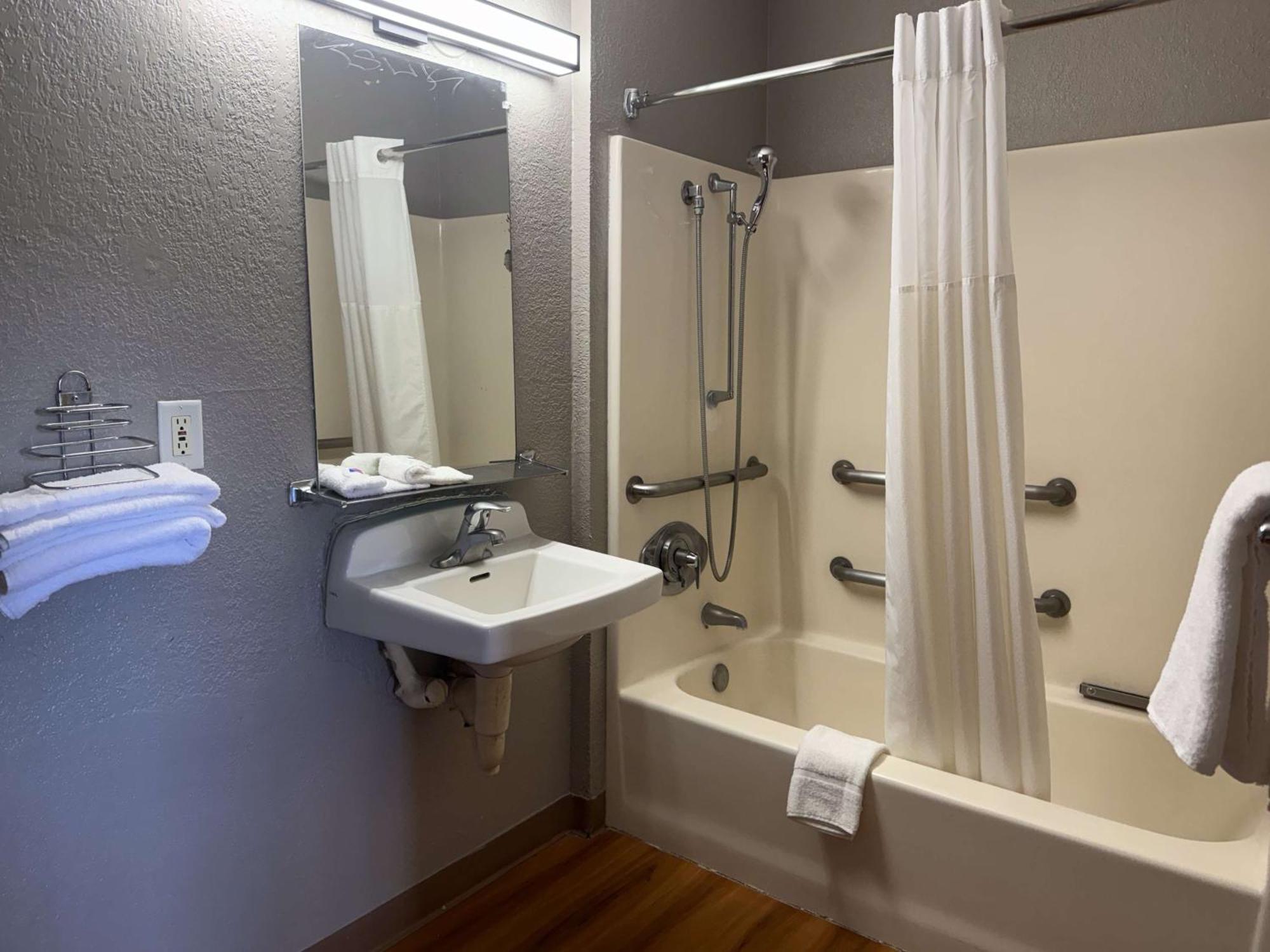 Motel 6-Simi Valley, Ca Dış mekan fotoğraf