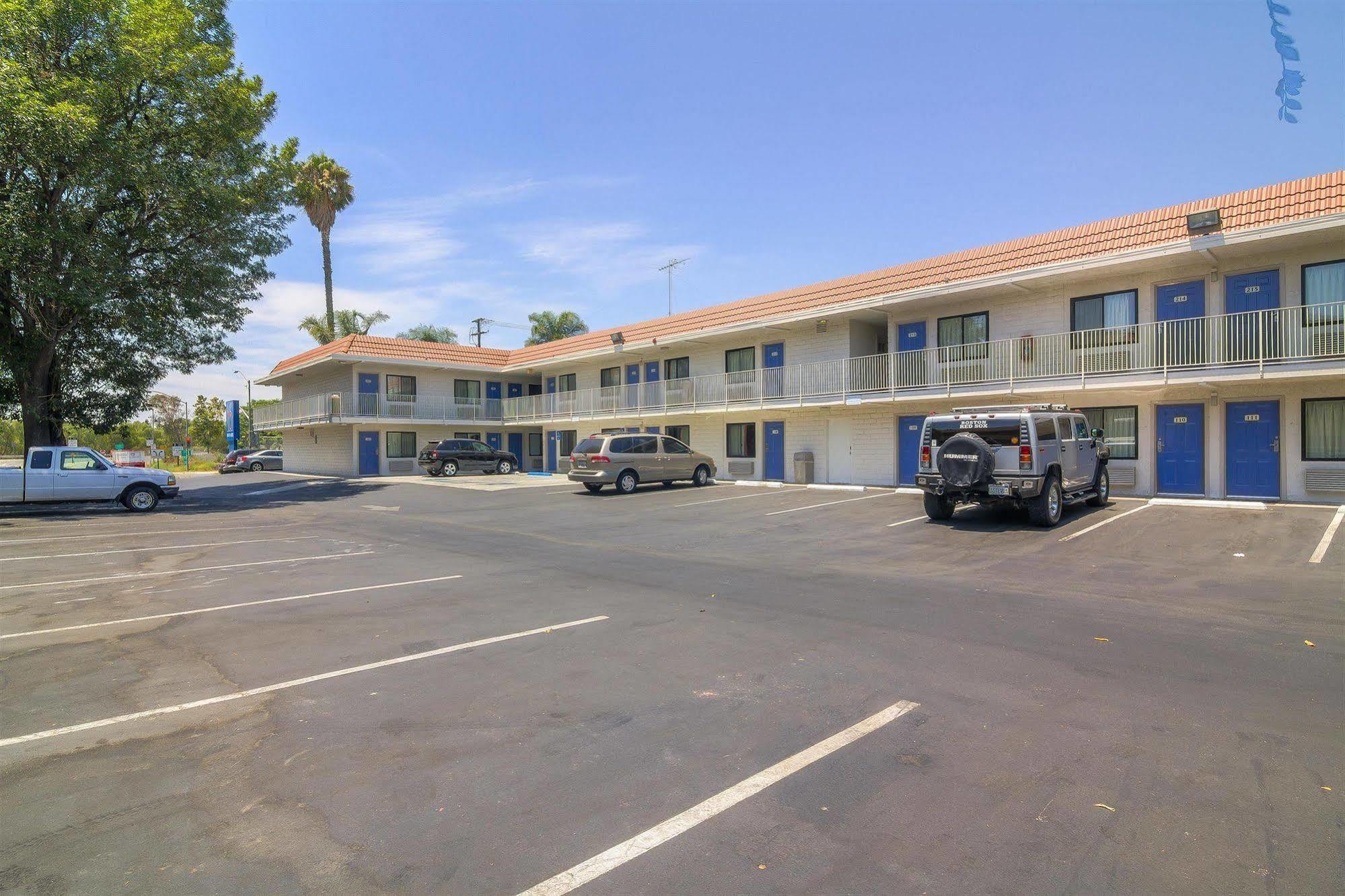 Motel 6-Simi Valley, Ca Dış mekan fotoğraf